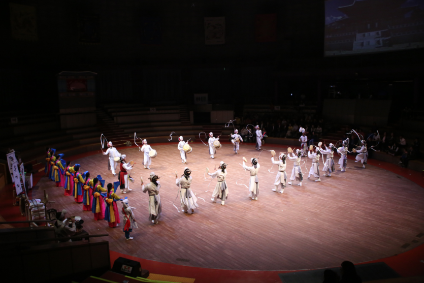 Anseong Namsadang Baudeogi Festival (안성맞춤 남사당 바우덕이축제)