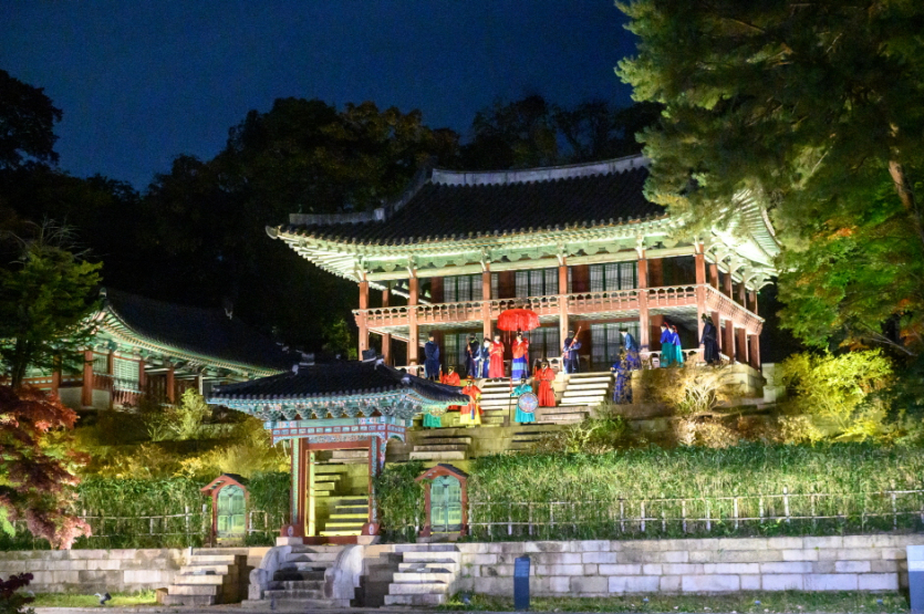 昌徳宮月明かり紀行（창덕궁 달빛기행）