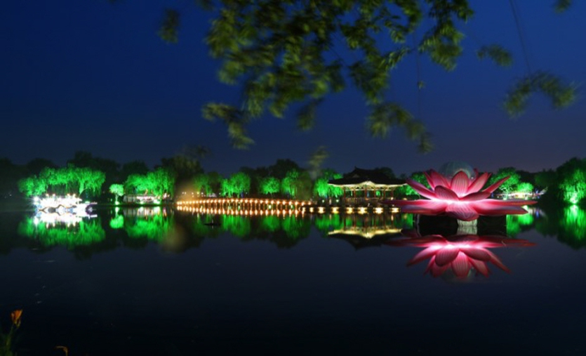 扶余薯童蓮祭り（부여서동연꽃축제）