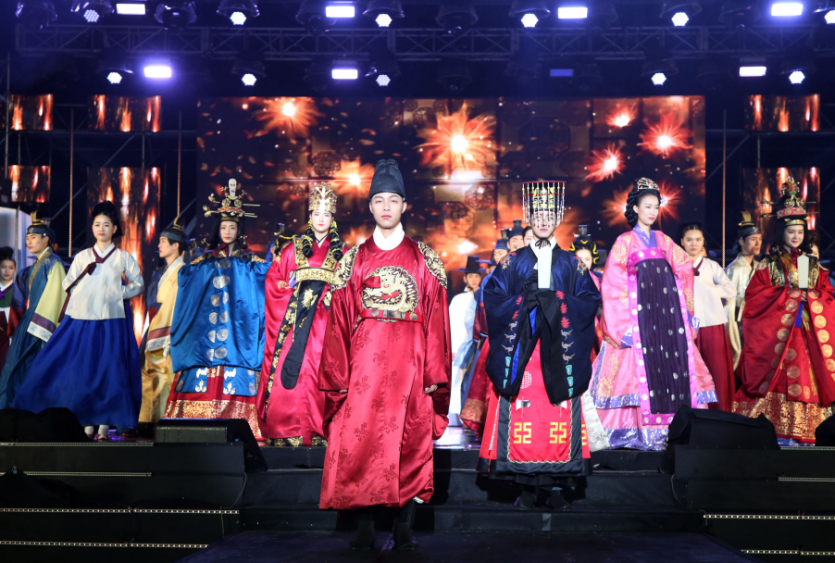 [文化観光祭り] 密陽アリラン祭り（[문화관광축제] 밀양 아리랑대축제）