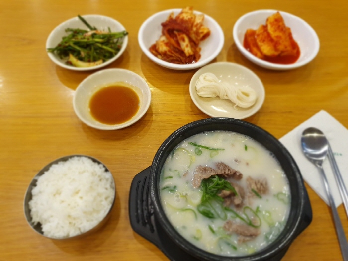 [백년가게]진미옥설농탕