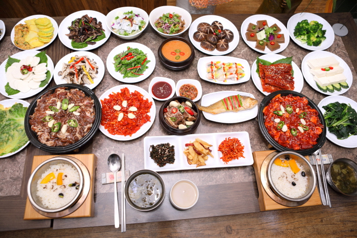 [백년가게]부일산채식당