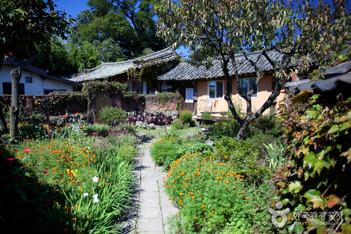 버스로 떠나는 제2의 수학여행 양동마을 코스 버스로 떠나는 제2의 수학여행 양동마을 코스