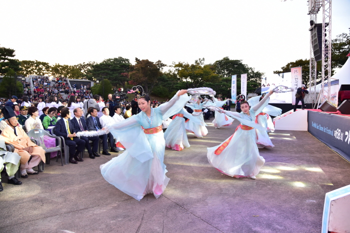 진주 개천예술제